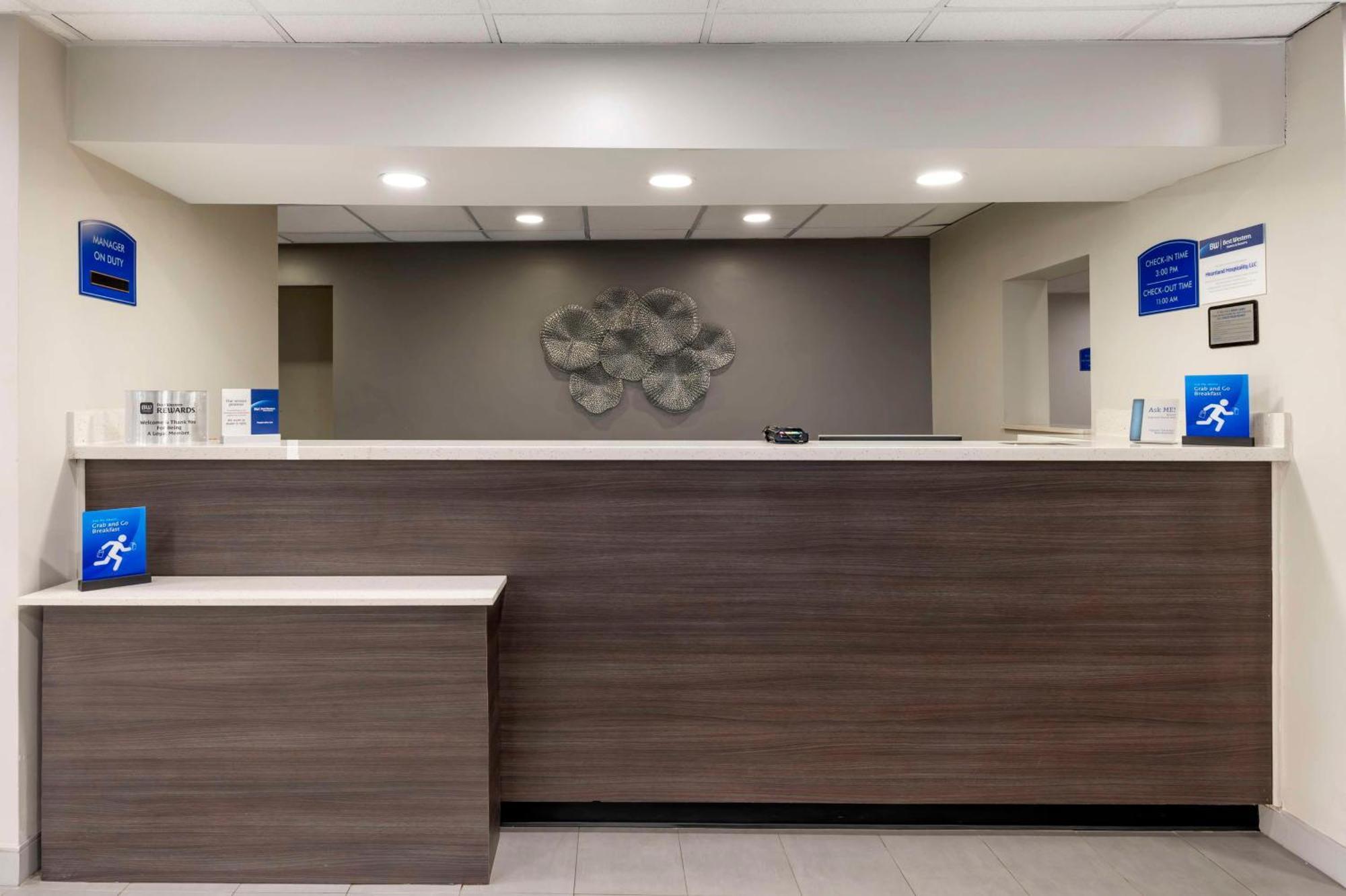 Best Western Heartland Inn Mattoon Εξωτερικό φωτογραφία